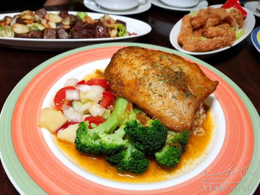 Cafe Bastille (6).jpg