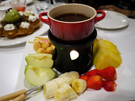 comma010.jpg comma010.jpg