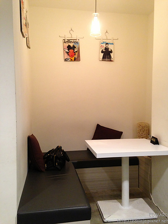 comma001.jpg comma001.jpg