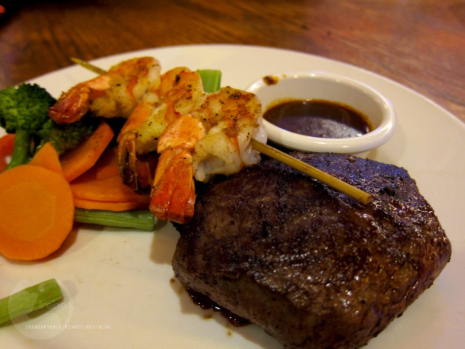 【台北。食記】澳美客牛排館 @傳說中的美式牛排初體驗