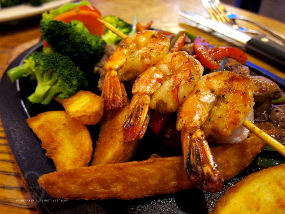 【台北。食記】澳美客牛排館 @傳說中的美式牛排初體驗