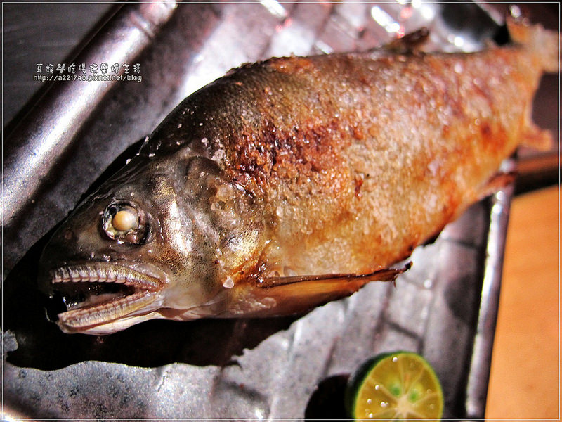 盐烤香鱼 一只$320