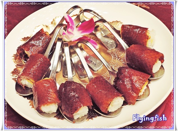 蘭城晶英酒店 紅樓中餐廳:✜ 媽媽咪呀! 讓人開了眼界滴"櫻桃霸王鴨五吃桌菜"-宜蘭「蘭城晶英酒店:紅樓中餐廳」 蘭城晶英酒店 紅樓中餐廳:✜ 媽媽咪呀! 讓人開了眼界滴"櫻桃霸王鴨五吃桌菜"-宜蘭「蘭城晶英酒店:紅樓中餐廳」