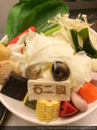 捷運六張犁美食、大安區火鍋和平東路巷弄－王品集團《石二鍋》安居店！