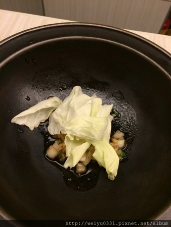 捷運六張犁美食、大安區火鍋和平東路巷弄－王品集團《石二鍋》安居店！