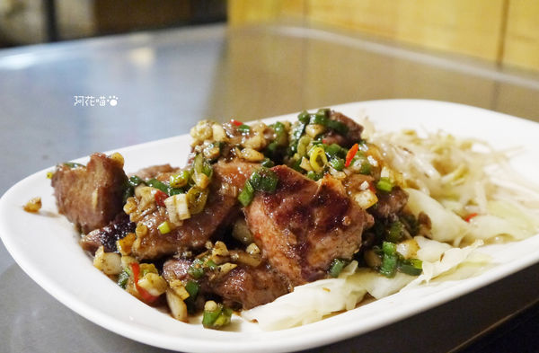 葫蘆鐵板燒(錦州店):【鐵板燒│行天宮站】老字號,高人氣台式文青系鐵板燒『葫蘆小郭鐵板燒 』平價排隊名店,近松山機場