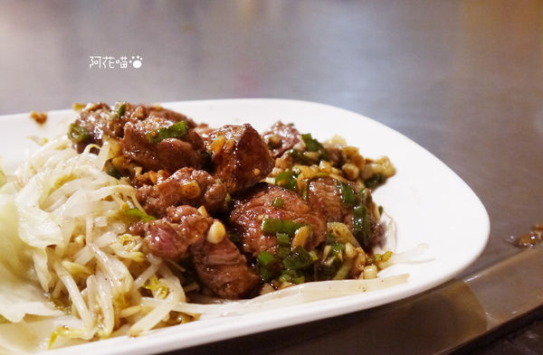 葫蘆鐵板燒(錦州店):【鐵板燒│行天宮站】老字號,高人氣台式文青系鐵板燒『葫蘆小郭鐵板燒 』平價排隊名店,近松山機場