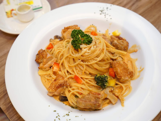 新竹東區美食。芙歐FULLPASTA義式餐廳。慶生聚餐、親子餐廳推薦。義大利麵、燉飯、披薩、焗烤 用料實在、菜色選擇超多!