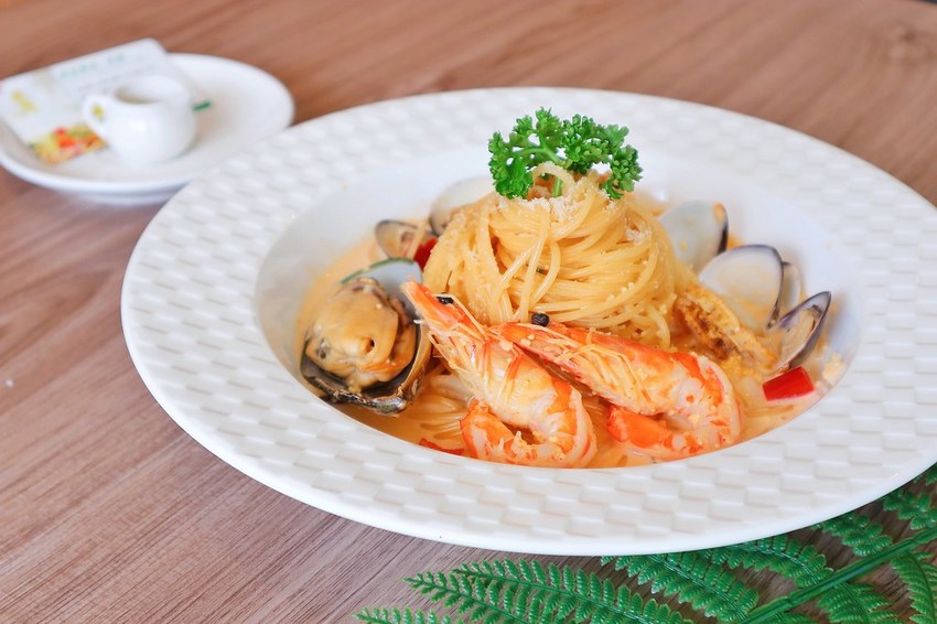 2019-07-26 04.21.17 1-01