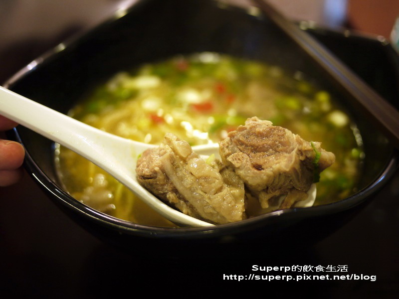 [小店食記]再訪台北萬芳的三犇精燉牛肉麵之依然夠水準