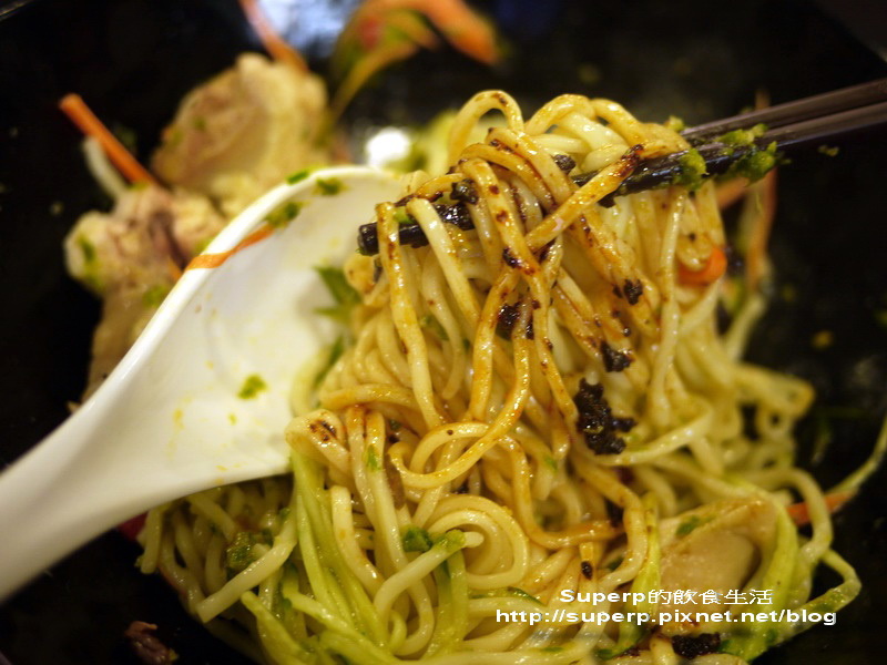 [小店食記]再訪台北萬芳的三犇精燉牛肉麵之依然夠水準