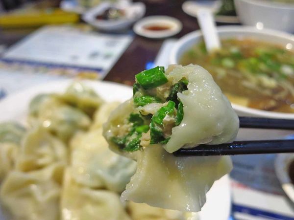 【台北美食】巧之味手工水餃-每到用餐時間爆多人潮的名店