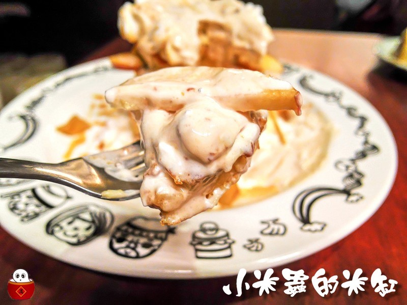 【捷運中山站】疊疊樂~焦糖肉桂蘋果疊疊樂/黑色魔幻疊疊疊/起司雞肉烤餅