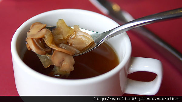 Volks沃克牛排：【試吃】《Volks沃克牛排》午間限定套餐