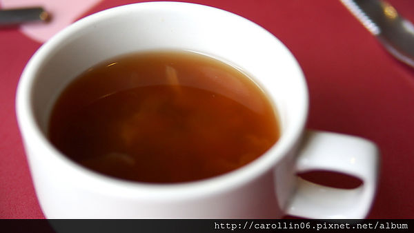 Volks沃克牛排：【試吃】《Volks沃克牛排》午間限定套餐