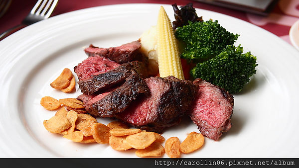 Volks沃克牛排：【試吃】《Volks沃克牛排》午間限定套餐