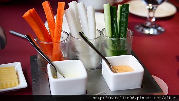 Volks沃克牛排：【試吃】《Volks沃克牛排》午間限定套餐