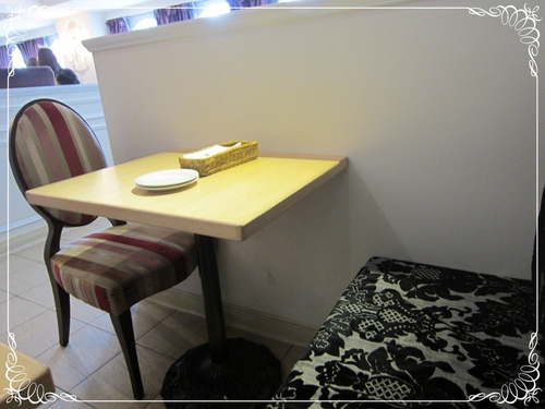 [食記] 跳舞香水(忠孝店)~法式金磚蜜糖吐司