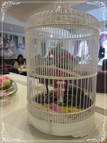 [食記] 跳舞香水(忠孝店)~法式金磚蜜糖吐司