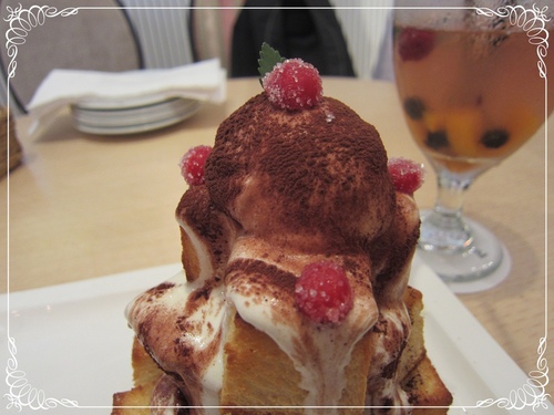 [食記] 跳舞香水(忠孝店)~法式金磚蜜糖吐司