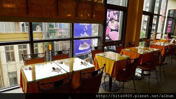 瑪琪朵義式廚房(峨嵋店)：台北-在口中彈跳明太子花枝奶油筆管麵.瑪琪朵義式廚房