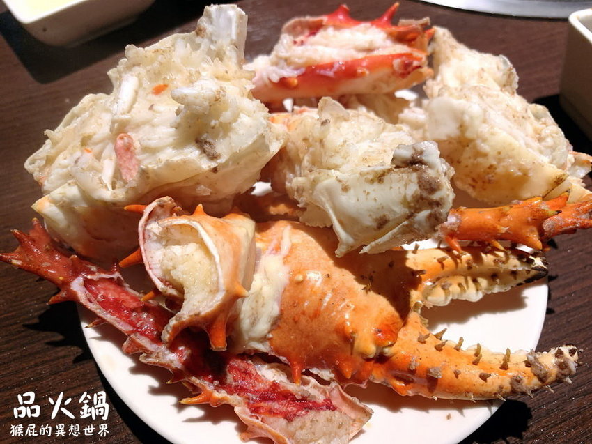 【台北吃到飽】台北帝王蟹火鍋吃到飽-品火鍋!帝王蟹、天使紅蝦、生蠔、安格斯牛小排、大干貝、炙燒干貝/鮭魚握壽司隨你吃!Google評價4.4分!狂吃帝王蟹就回本! @猴屁的異想世界