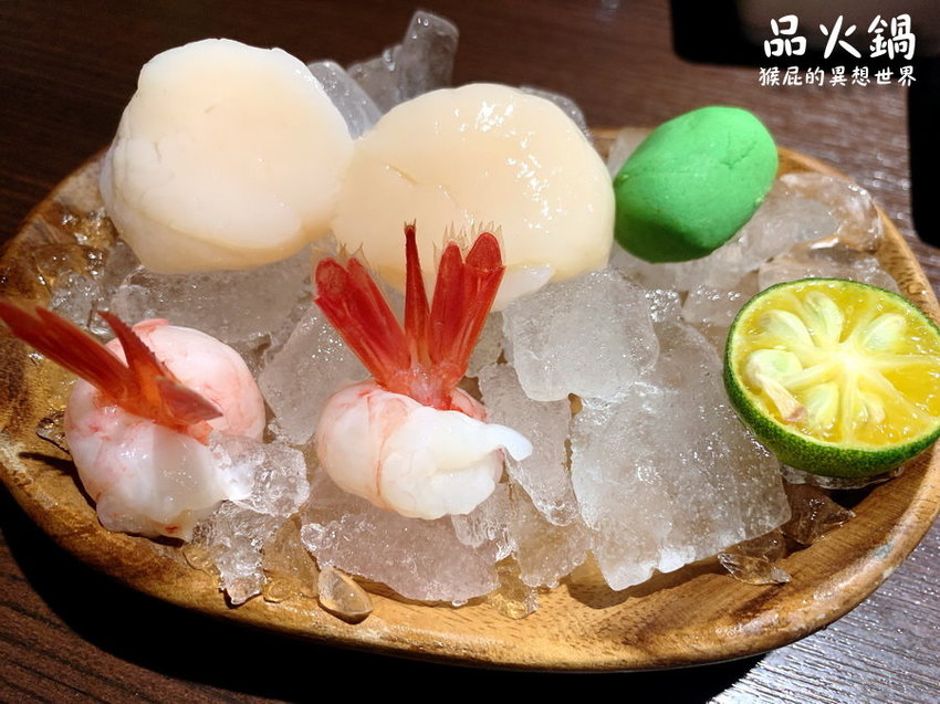 【台北吃到飽】台北帝王蟹火鍋吃到飽-品火鍋!帝王蟹、天使紅蝦、生蠔、安格斯牛小排、大干貝、炙燒干貝/鮭魚握壽司隨你吃!Google評價4.4分!狂吃帝王蟹就回本! @猴屁的異想世界