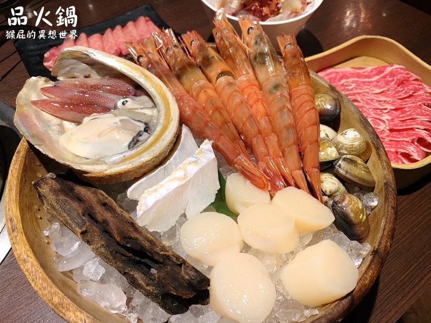 【台北吃到飽】台北帝王蟹火鍋吃到飽-品火鍋!帝王蟹、天使紅蝦、生蠔、安格斯牛小排、大干貝、炙燒干貝/鮭魚握壽司隨你吃!Google評價4.4分!狂吃帝王蟹就回本! @猴屁的異想世界
