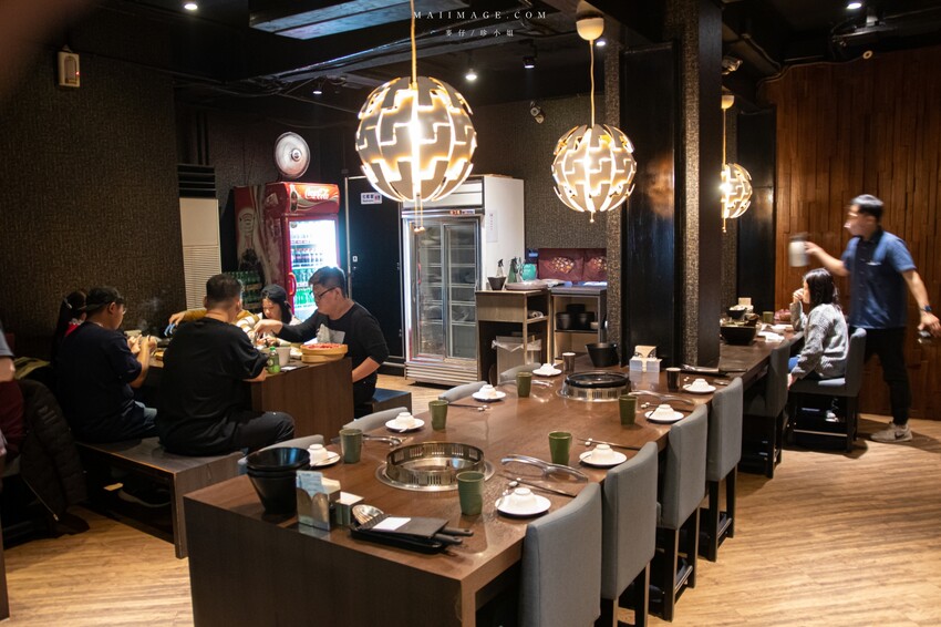 台北美食｜品火鍋帝王蟹鍋物吃到飽～台北10年老字號帝王蟹吃到飽餐廳！週年慶加碼日本A5和牛吃到飽只到5月