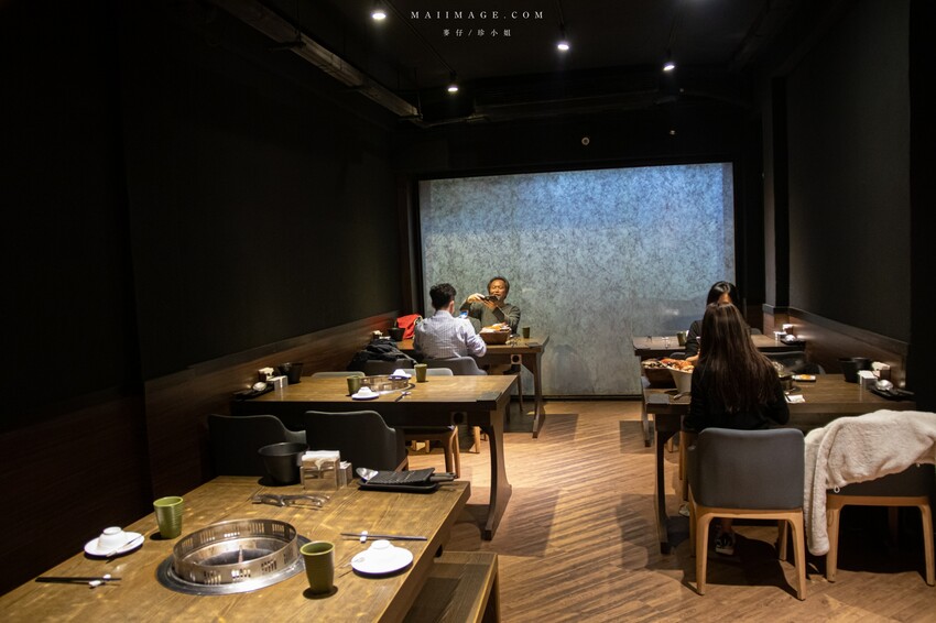 台北美食｜品火鍋帝王蟹鍋物吃到飽～台北10年老字號帝王蟹吃到飽餐廳！週年慶加碼日本A5和牛吃到飽只到5月