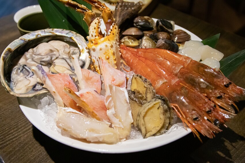 台北美食｜品火鍋帝王蟹鍋物吃到飽～台北10年老字號帝王蟹吃到飽餐廳！週年慶加碼日本A5和牛吃到飽只到5月