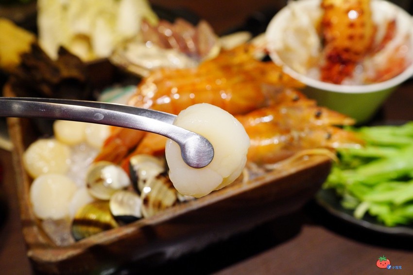 帝王蟹吃2隻就回本～手掌大天使蝦！50硬幣大干貝，品火鍋台北帝王蟹火鍋吃到飽推薦