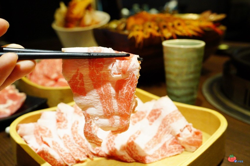 帝王蟹吃2隻就回本～手掌大天使蝦！50硬幣大干貝，品火鍋台北帝王蟹火鍋吃到飽推薦