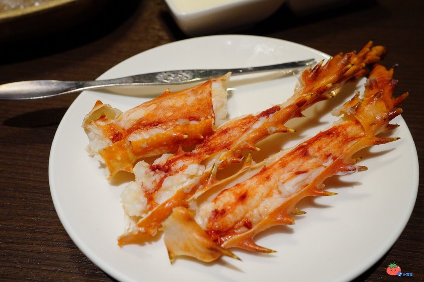 帝王蟹吃2隻就回本～手掌大天使蝦！50硬幣大干貝，品火鍋台北帝王蟹火鍋吃到飽推薦