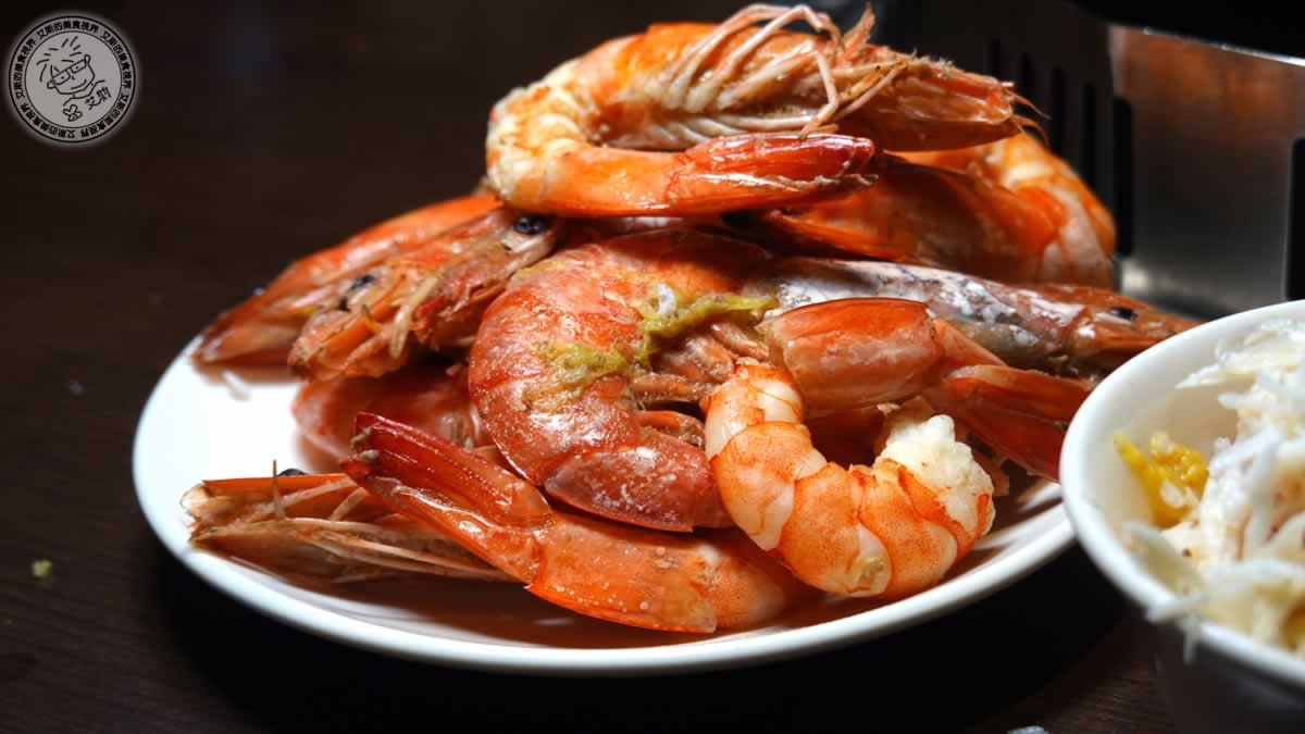 捷運中山站高檔美食推薦，帝王蟹、日本 A5 和牛吃到飽，CP值超高