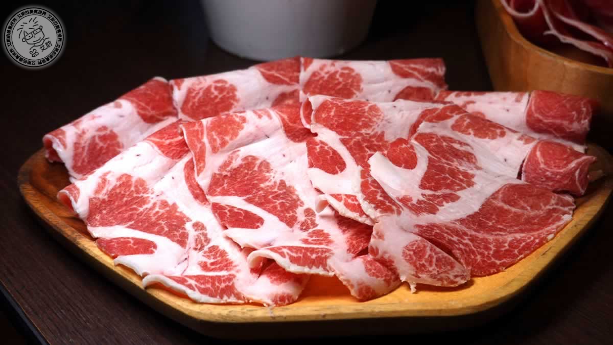 捷運中山站高檔美食推薦，帝王蟹、日本 A5 和牛吃到飽，CP值超高