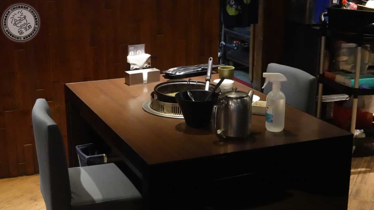 捷運中山站高檔美食推薦，帝王蟹、日本 A5 和牛吃到飽，CP值超高