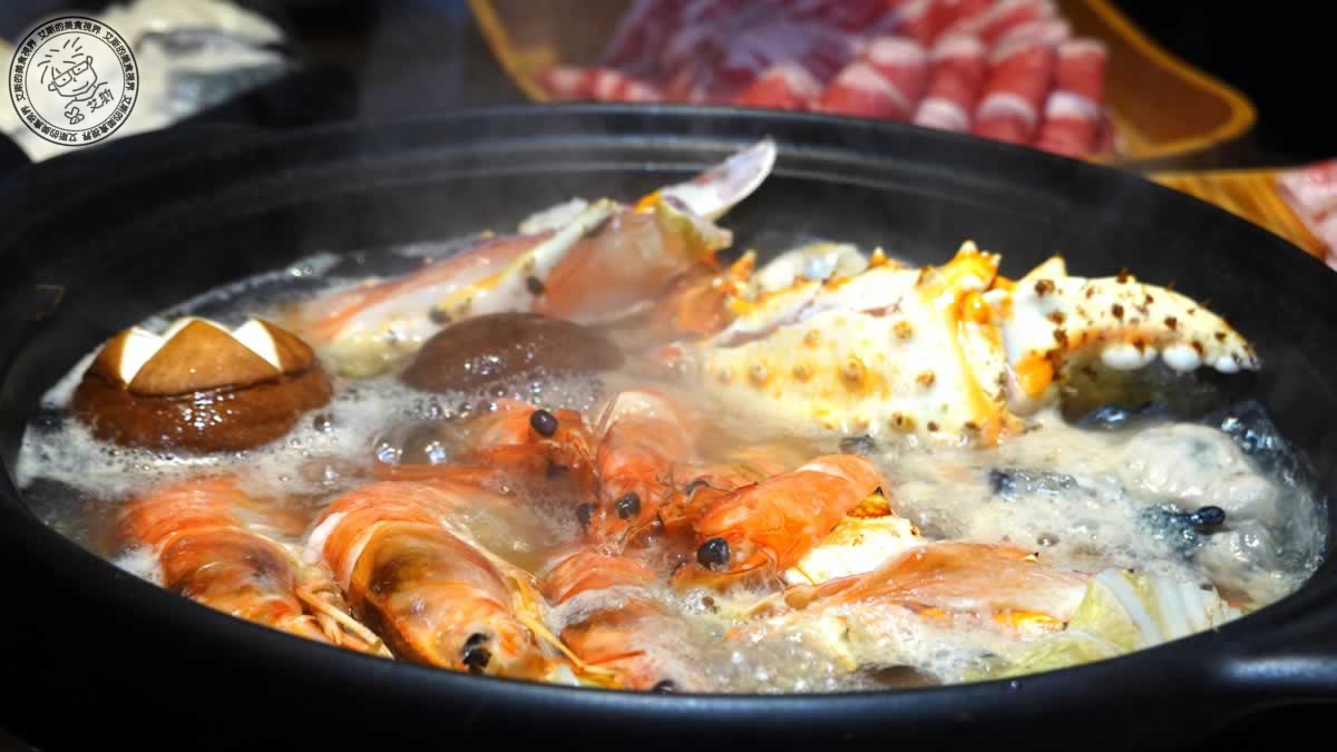 捷運中山站高檔美食推薦，帝王蟹、日本 A5 和牛吃到飽，CP值超高