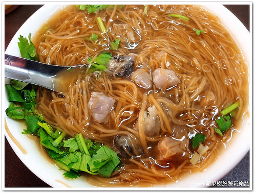 『桃園市麵線推薦』連記麵線大王●蚵仔+大腸+肉丁古早味麵線