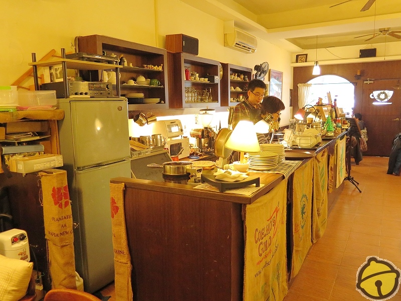 桃園市區。Caldi Coffee卡爾地咖啡館