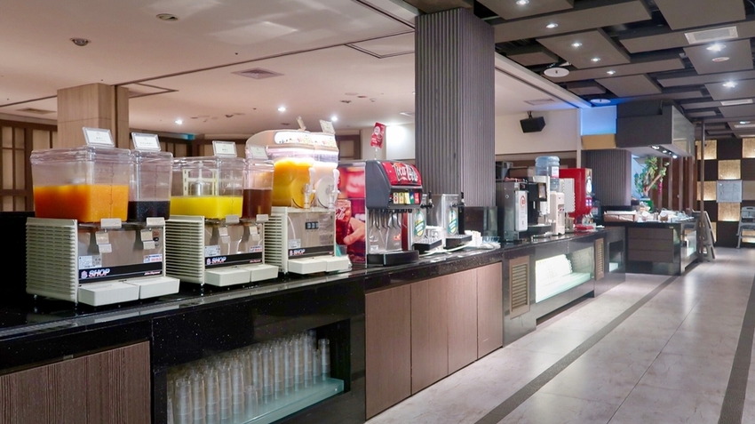 桃園吃到飽美食/儷宴會館中壢環北館,開放式自助百匯,隨心所欲吃到飽 - Ann‧榜哥‧生活事務所