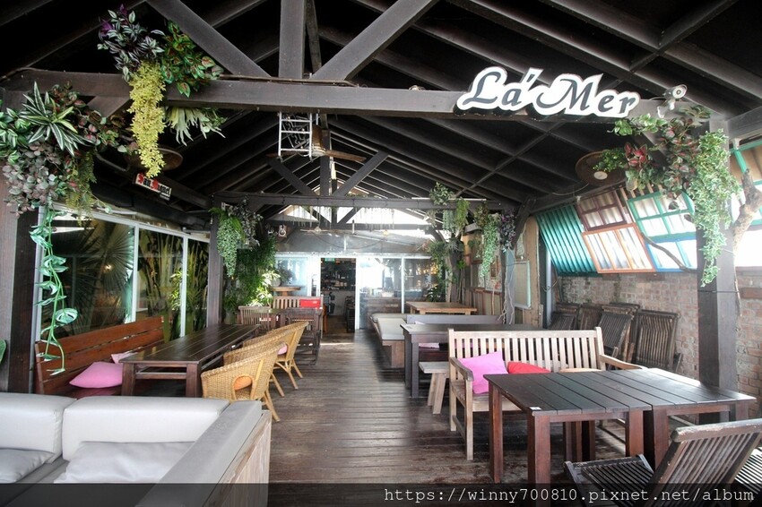 新北市三芝區淺水灣海景第一排~夕陽、海景、美食 一次滿足!❤️【看三小望海大】寵物友善餐廳