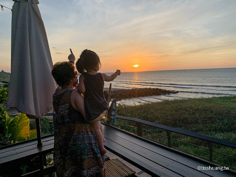 三芝海景無敵咖啡廳推薦，網美必拍景點，看夕陽的好去處!