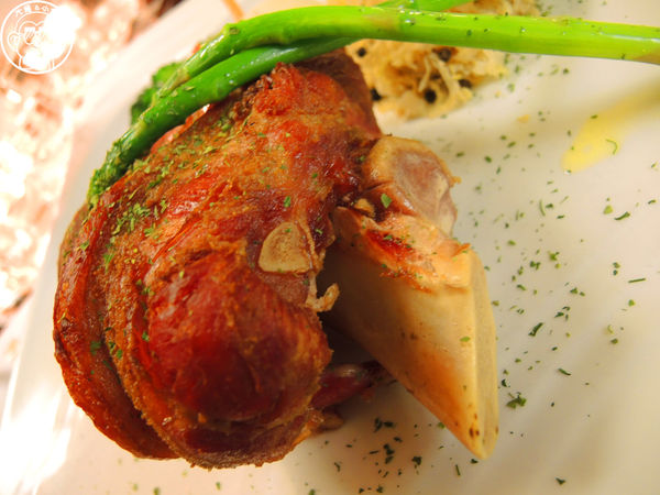 IN墅館:呷飽祙【桃園中壢・in墅館】在氣派別墅裡用餐 IN墅館:呷飽祙【桃園中壢・in墅館】在氣派別墅裡用餐