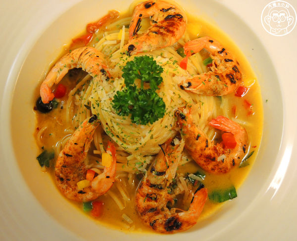 IN墅館:呷飽祙【桃園中壢・in墅館】在氣派別墅裡用餐 IN墅館:呷飽祙【桃園中壢・in墅館】在氣派別墅裡用餐