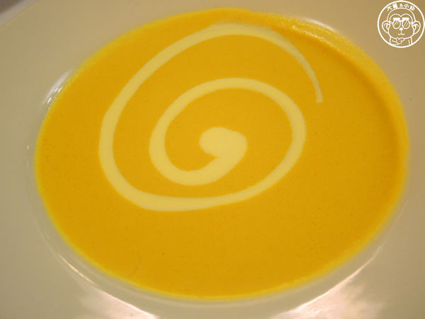 IN墅館:呷飽祙【桃園中壢・in墅館】在氣派別墅裡用餐 IN墅館:呷飽祙【桃園中壢・in墅館】在氣派別墅裡用餐