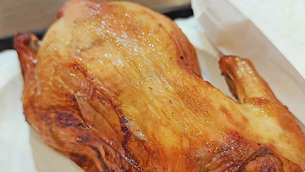 網路評價4.3顆星!一隻烤雞只要280元超佛心價!比連鎖店還要便宜也更好吃的超美味店家,超級爆高的C