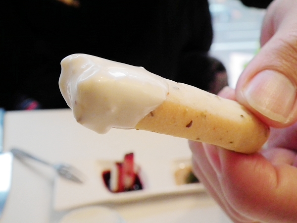 【食記】久違的餐廳享受，無肉也歡的情人節大餐--舒果(小禮物贈獎活動)