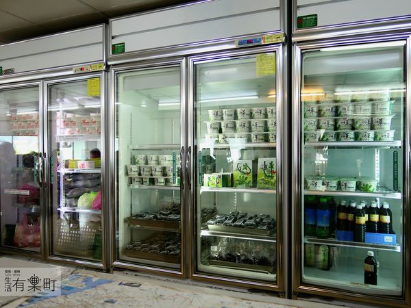 【新竹關西美食】仙草巷：來關西必吃，人氣冰品推薦，咕溜滑嫩超濃郁仙草冰，內用外帶還可以宅配_P1000543