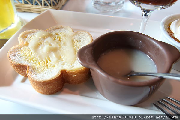 Hana(中壢店)： 桃園/中壢【下午茶朝聖名店！】Hana(中壢店)